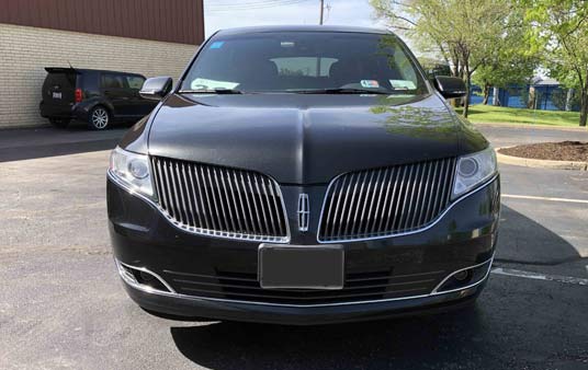 Lincoln MKT in Woodbury, MN